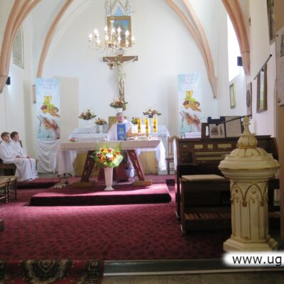 Uroczysta msza święta w Siedlcach