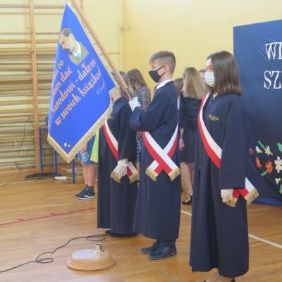 Inauguracja roku szkolnego w Siedlcach - poczet sztandarowy.