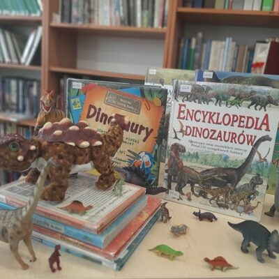 Dzień Dinozaura w bibliotece w Raszówce