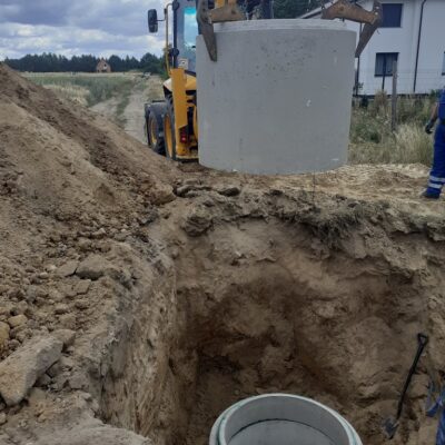 Rozbudowa sieci wodociągowej i kanalizacji sanitarnej w Krzeczynie Małym i Oborze