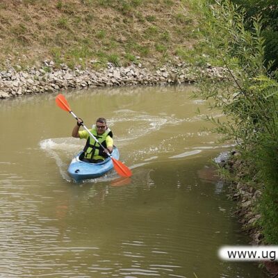 Gminne zawody kajakowe w Raszowej