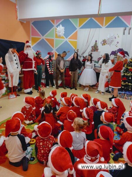 Wizyty Świętego Mikołaja u maluchów i przedszkolaków 