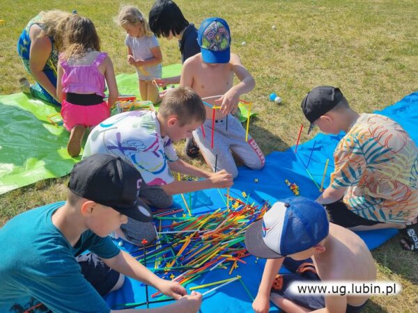 Festyny rodzinne i  zabawy okazji Dnia Dziecka  