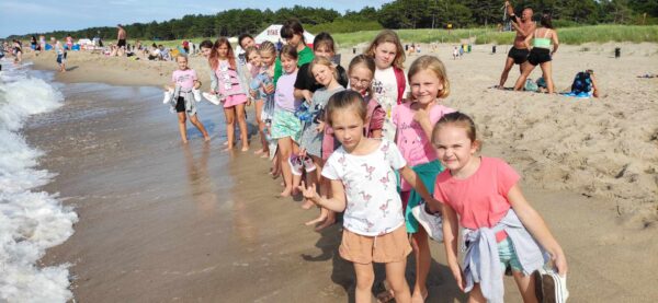 Dzieci na obozie letnim