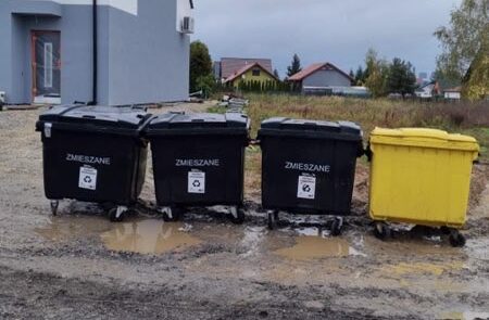 pojemniki-ul.-Konwaliow