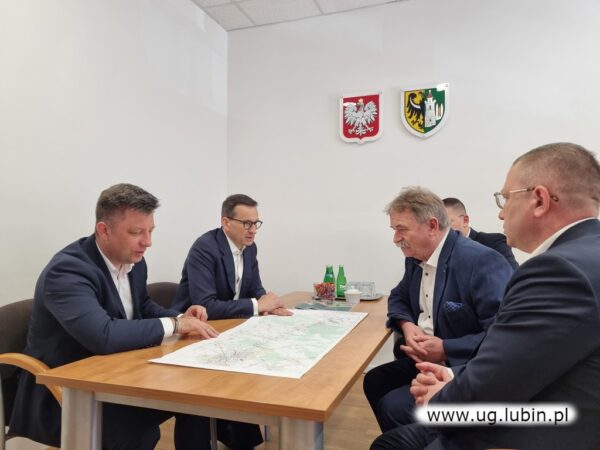 Premier Morawiecki  z wizytą w naszym urzędzie gminy
