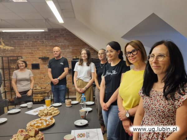 Składamy najlepsze życzenia pracownikom OKGL! 