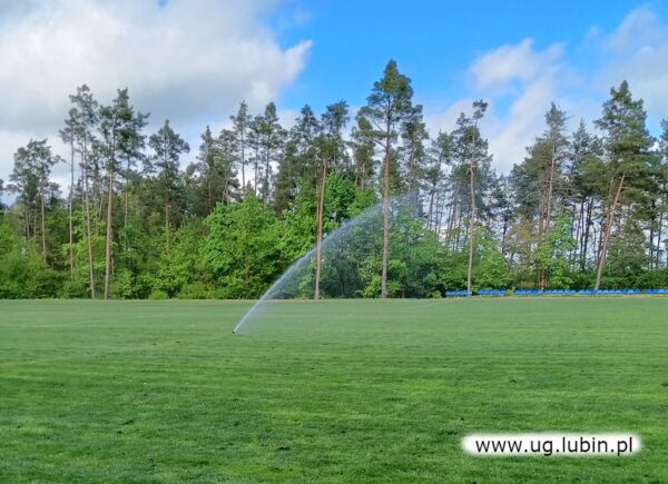 Gmina sfinansowała instalacje nawadniające na dwóch sportowych boiskach 