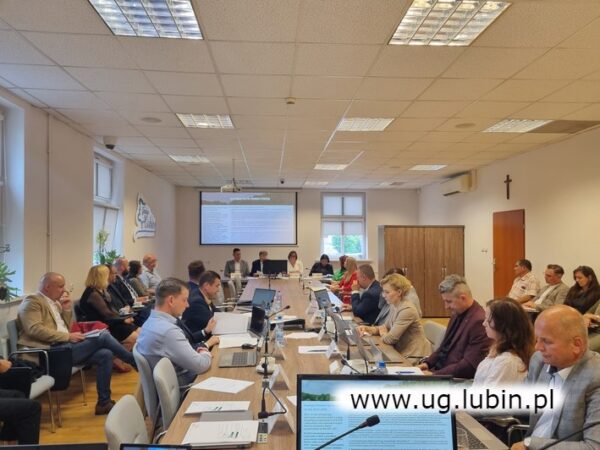 Jednogłośne wotum zaufania i absolutorium dla wójta