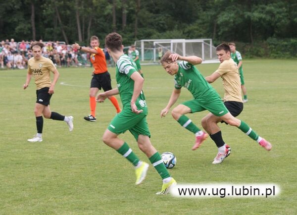 Iskra Księginice nadal w IV lidze