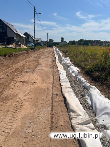 Powstaje nowa droga wewnętrzna w Niemstowie