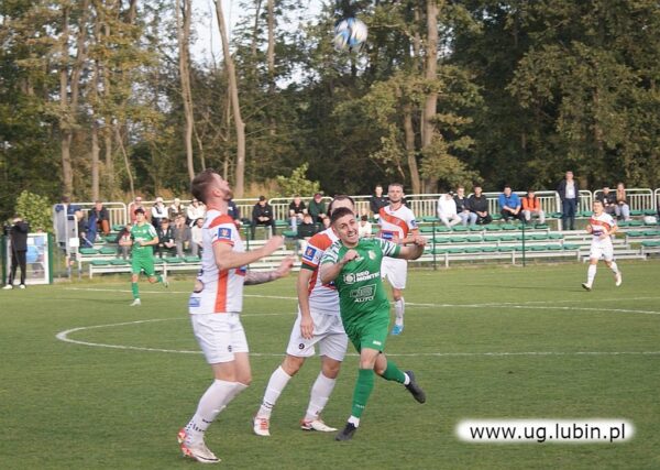  Cenny remis piłkarzy Iskry Księginice 