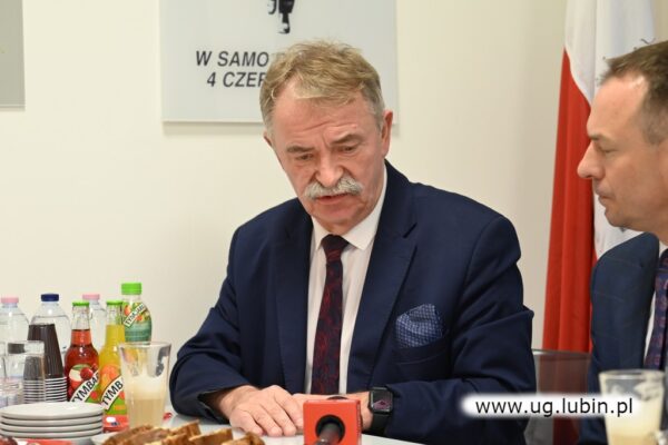 Wiceminister Piotr Borys poinformował dzisiaj  o przyznaniu gminie Lubin dodatkowych 200 tysięcy 