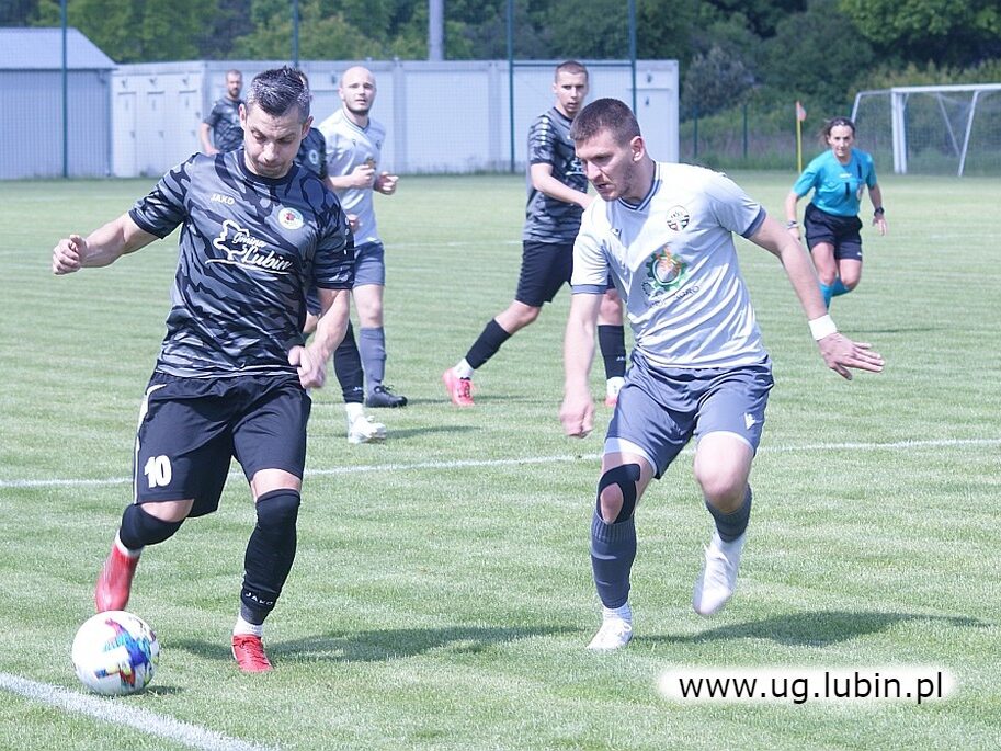 KS Kłopotów-Osiek - Orkan Szczedrzykowice 4:2