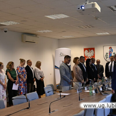 XIV sesja Rady Gminy Lubin. Radni udzielili śp. wójtowi wotum zaufania.