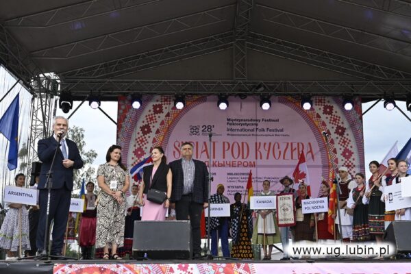 „Świat pod Kyczerą” 