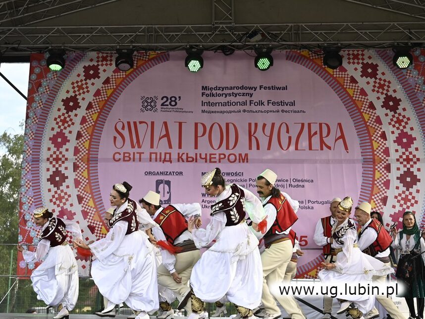 „Świat pod Kyczerą”