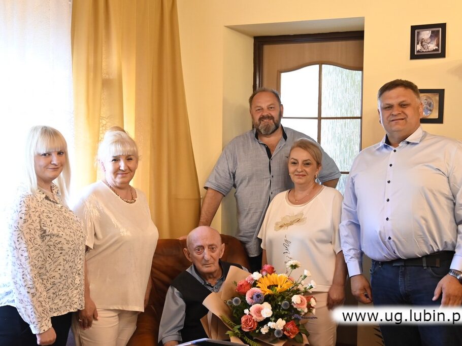90 lat