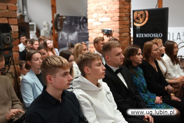 wręczenie stypendiów