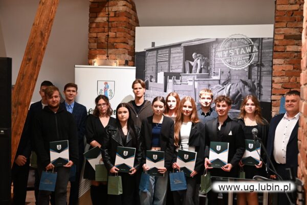 wręczenie stypendiów