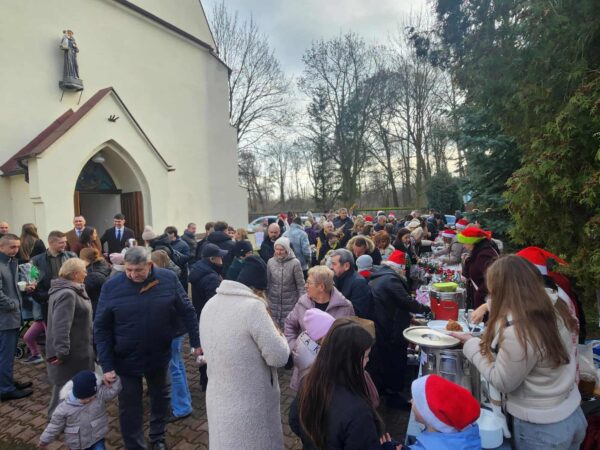 Kiermasz w Niemstowie.