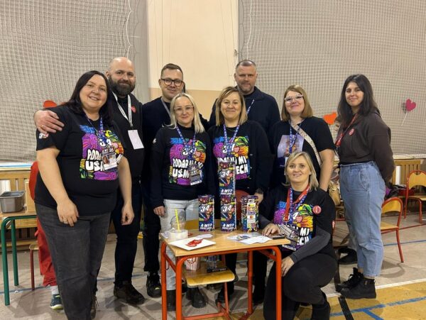 Finał Wielkiej Orkiestry Świątecznej Pomocy w szkole w Szklarach Górnych.