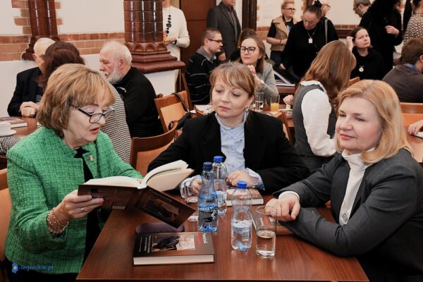 książka o Pleśniaku