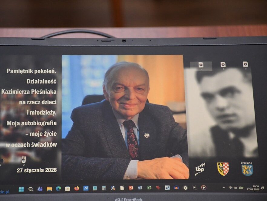 książka o Pleśniaku