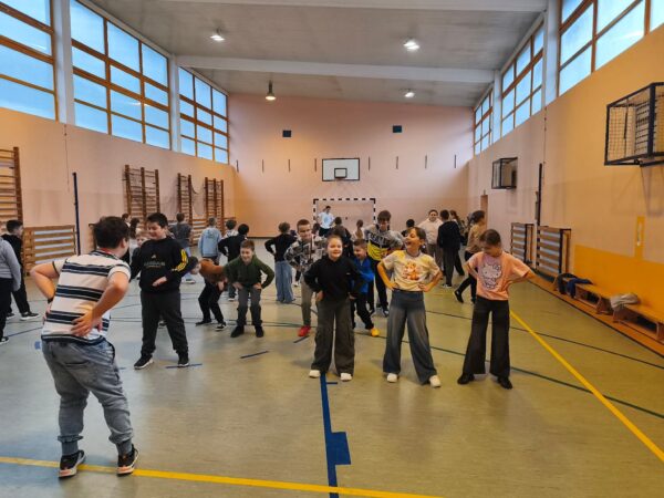 Zajęcia zorganizowane przez uczniów z I liceum w ramach projektu ,,Calmify".