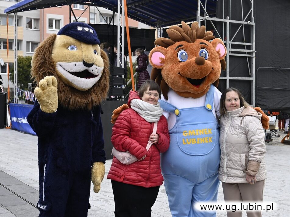 Gminek Lubinek na Dniu Kolorwej Skarpetki