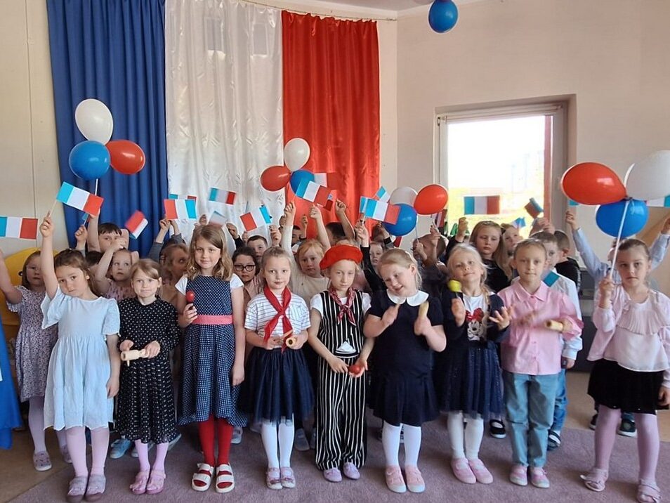 Dzień Przyjaźni Polsko-Francuskiej w Przedszkolu w Raszówce.