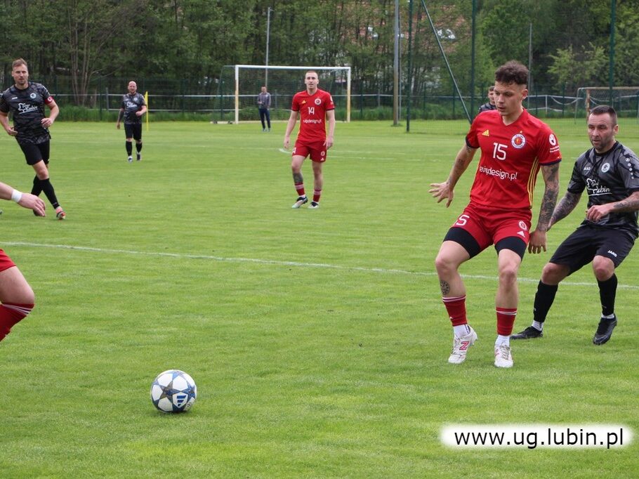 Derby Szklary Górne i Kłopotów-Osiek.