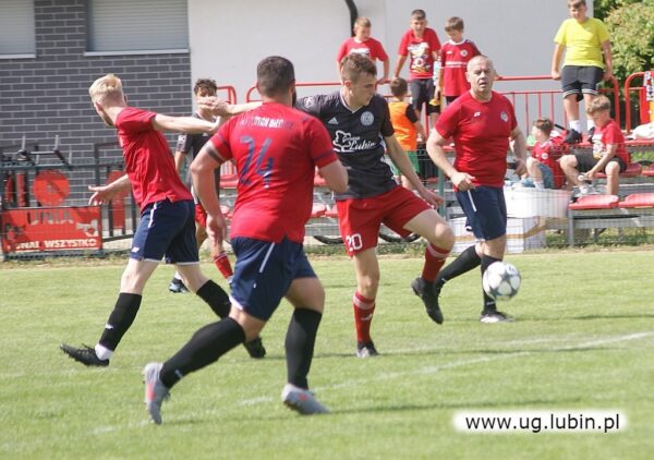 Derby w Szklarach Górnych