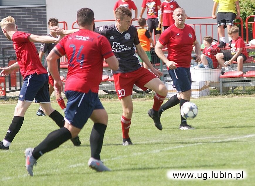 Derby w Szklarach Górnych