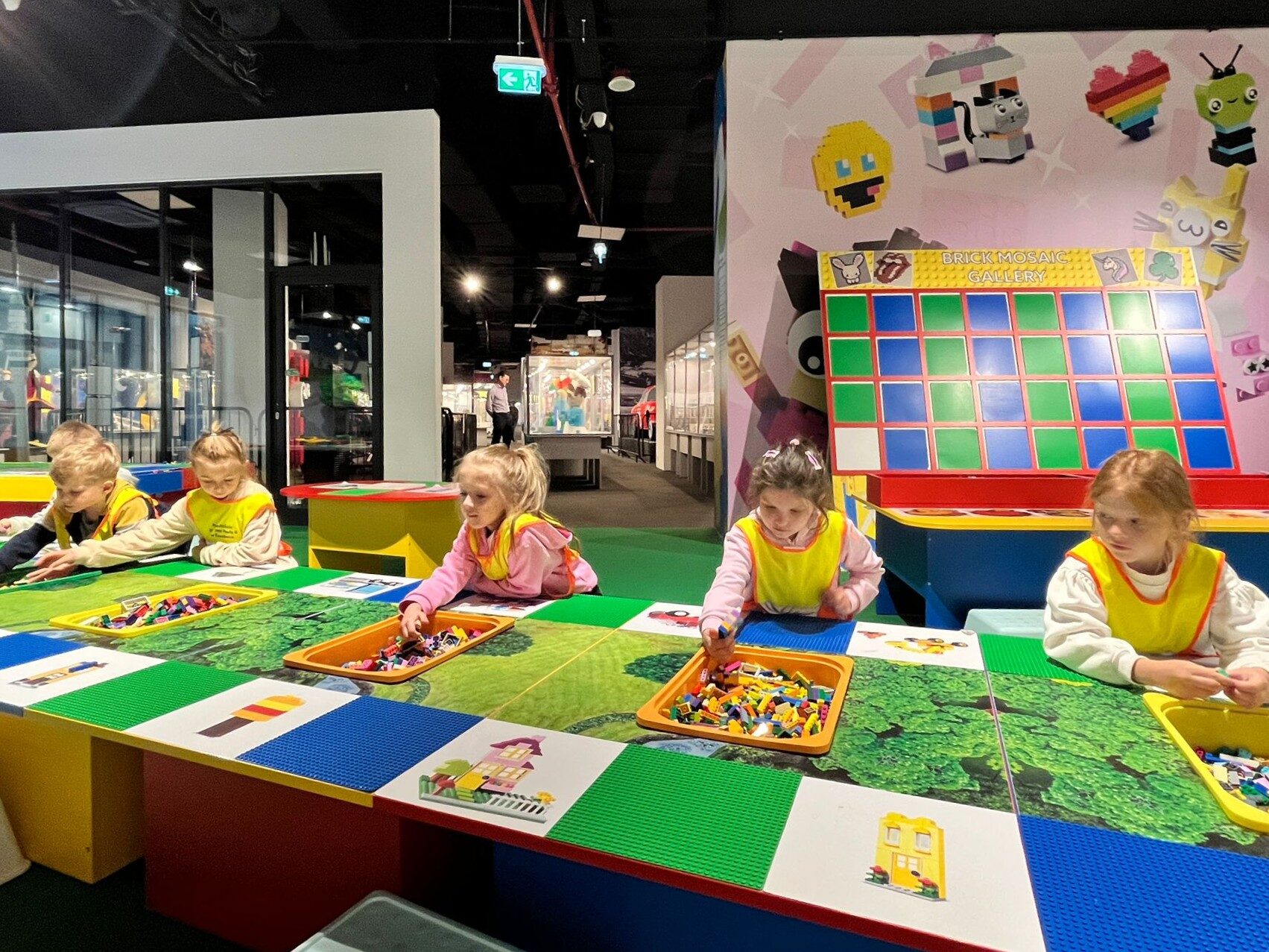 Przedszkolaki w świecie klocków Lego